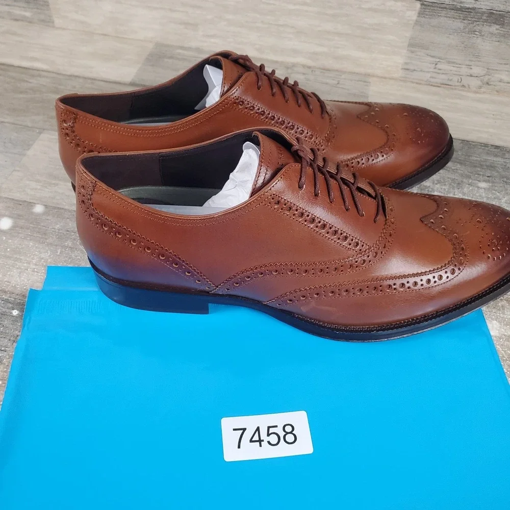 Cole Haan Wingtip Brogue Oxford Shoes Sz 9.5 Brown‎ Lace Up Low Top Almond Toe